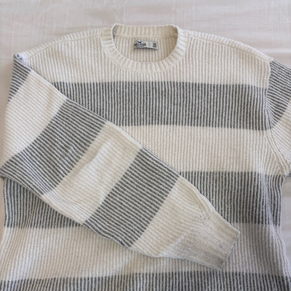 Hollister Grey and White Striped Oversized Sweater